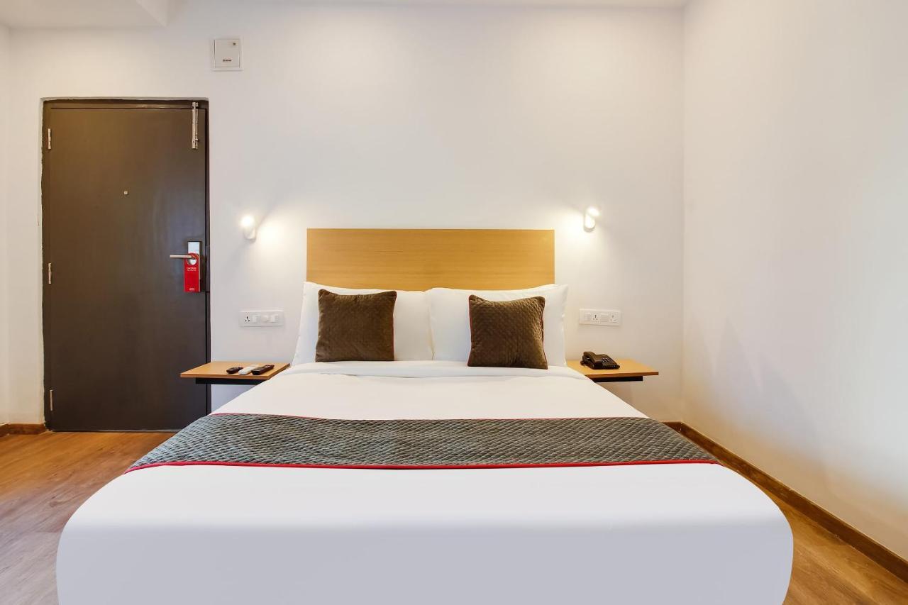 Oyo Townhouse 600 Gangothri Hotel Secundurabad Esterno foto